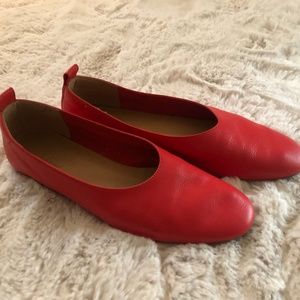 Everlane Day Gloves red leather flats